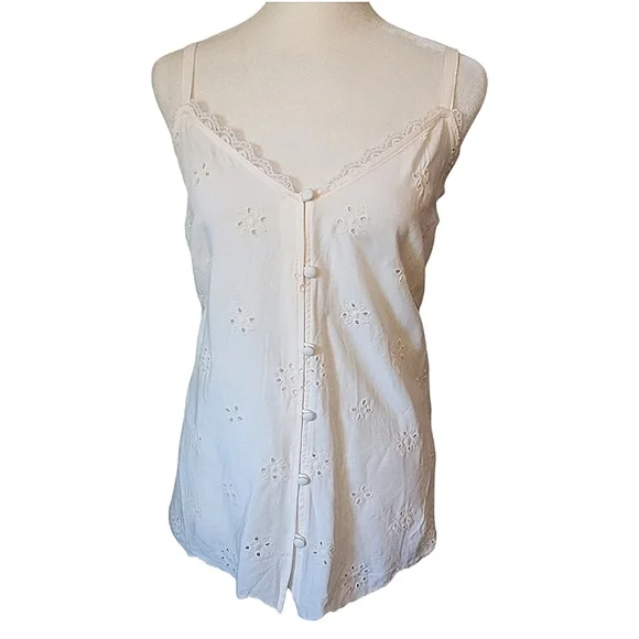 Torrid Eyelet Swing Cami Cream Lace Trim Button Front Boho Size 00 - Picture 3 of 17